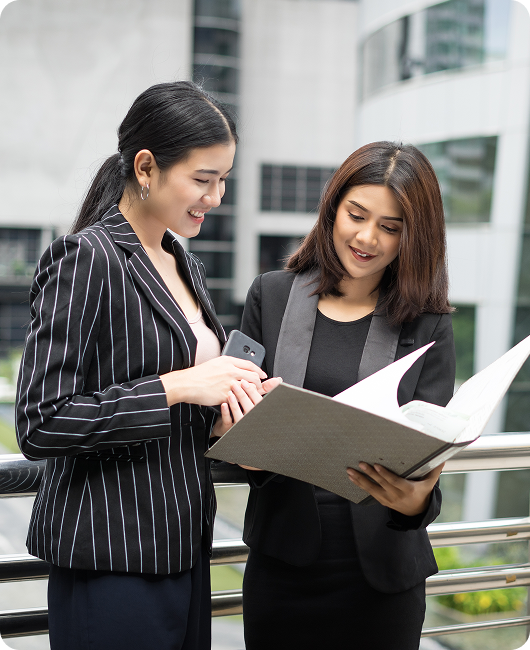 Financial Experts
